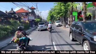 Fucking a cute small Indonesian MILF stranger from internet