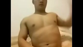 Chinese muscle cute college guy jerkoff