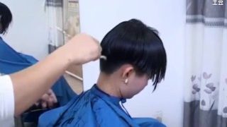 中国卖淫女妓女剪头发2