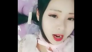 Chinese Cam Girl little Fairy – Masturbate with Comb